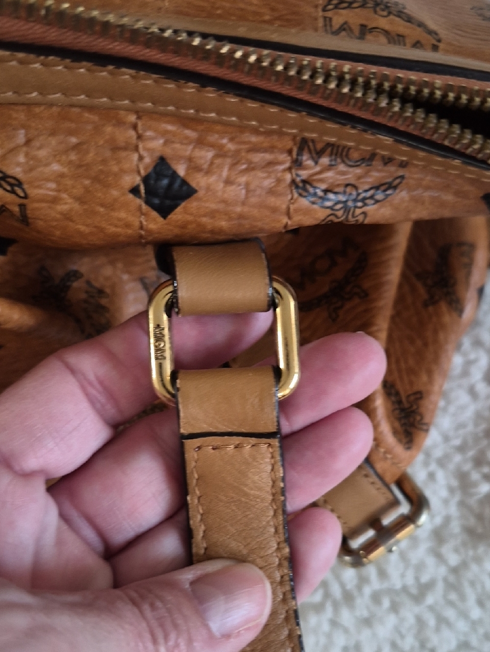Authentic MCM Two Way Shopper - Picture 16 of 16
